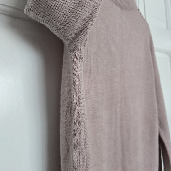 Juicy Couture Pink Sequin Sweater - Picture 4 of 8